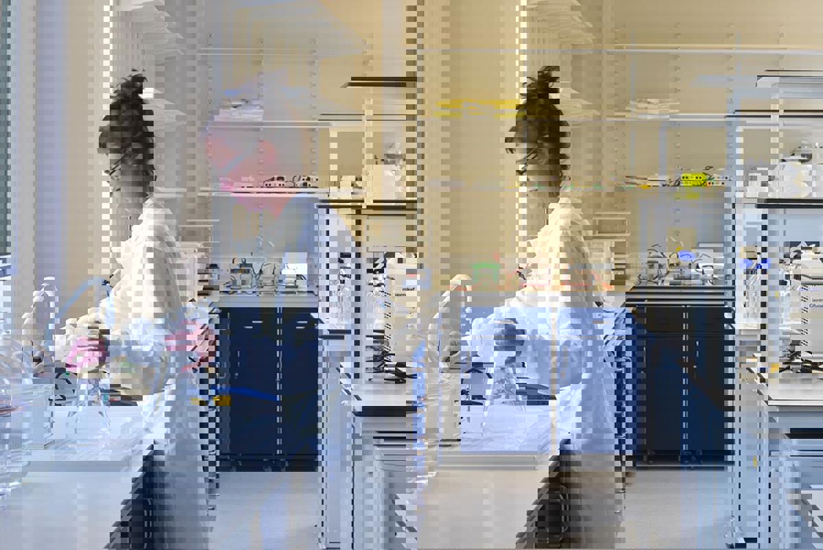 Woman working in a science lab